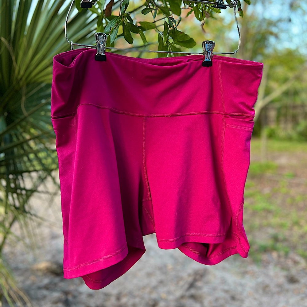 Old Navy Powerpress High-Rise Go Dry Bike Shorts 2X